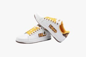 IOTA PHI THETA TENNIS Sneaker